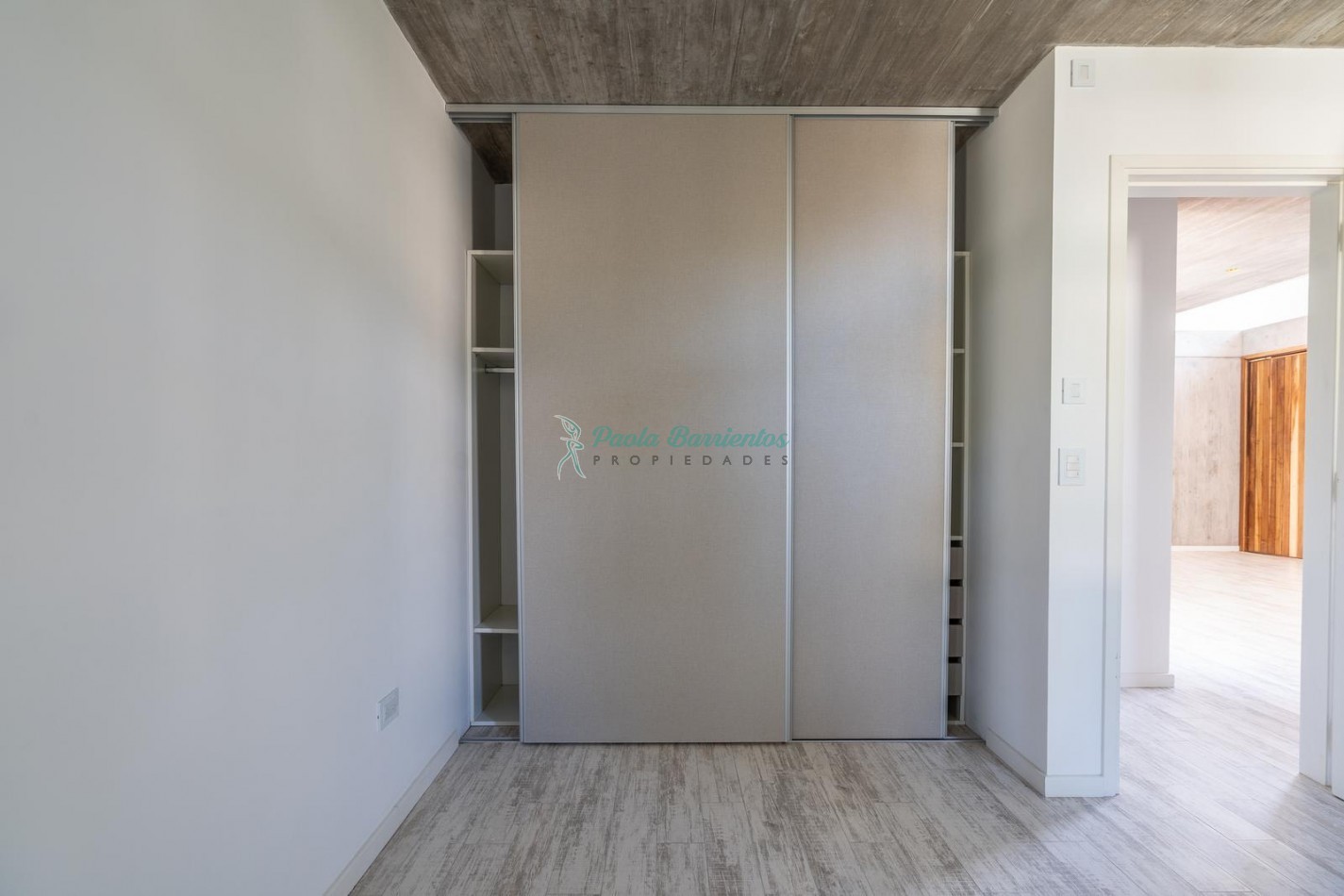 Vendo Casa a Estrenar en Pinamar zona Alamos II tres carabelas y de los Alamos 