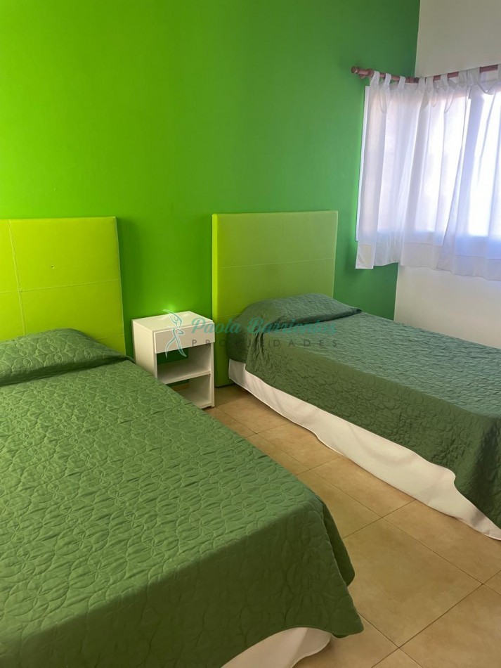 Alquilo casa en ostende Loria  y Victor Hugo