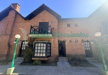 Alquilo Duplex en Pinamar calle Cazon 899 