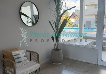 Vendo departamento con dos cocheras 